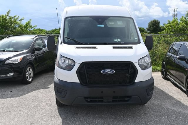 Used 2023 Ford Transit 250 Medium Roof AWD image 3