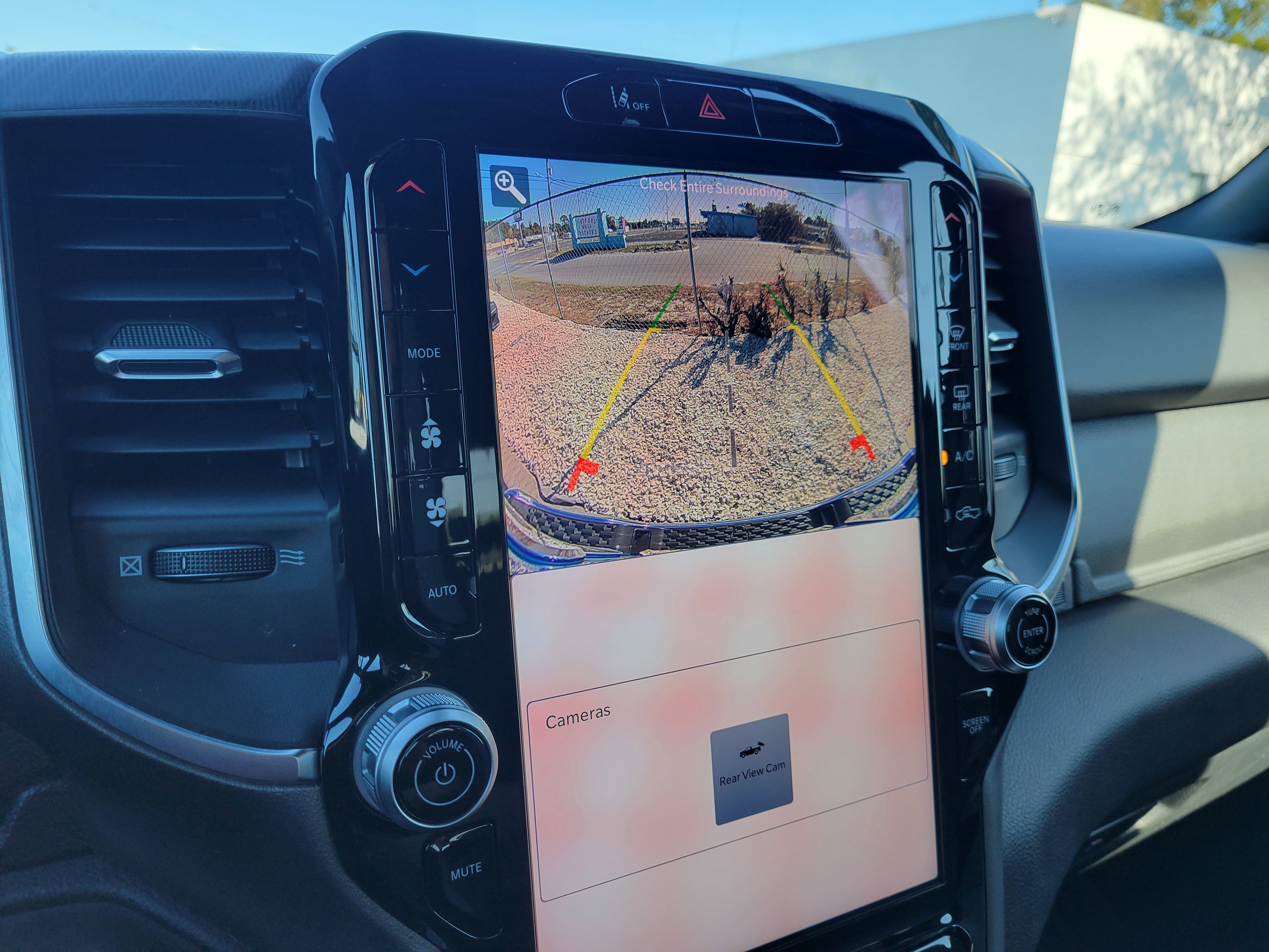 Used 2025 RAM 1500 Big Horn image 26