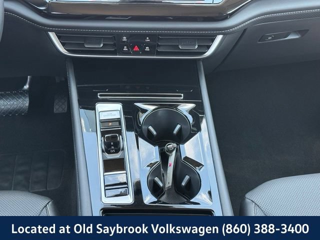 Certified 2025 Volkswagen Atlas SE AWD/4WD image 17