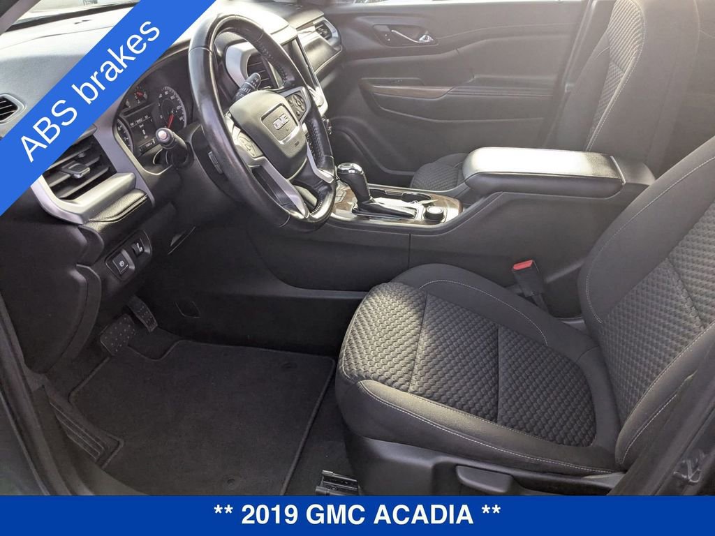 Used 2019 GMC Acadia SLE image 17