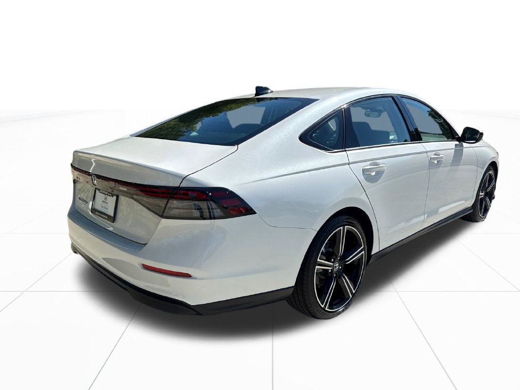Certified 2026 Honda Accord SE image 9