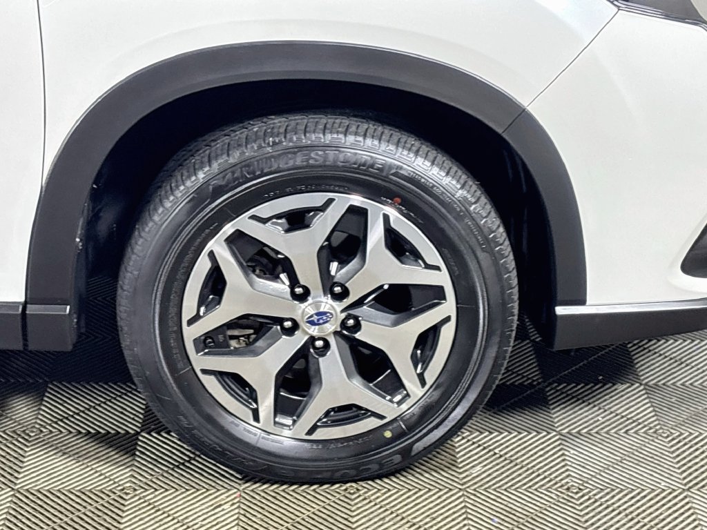 Certified 2024 Subaru Forester Premium AWD/4WD image 24