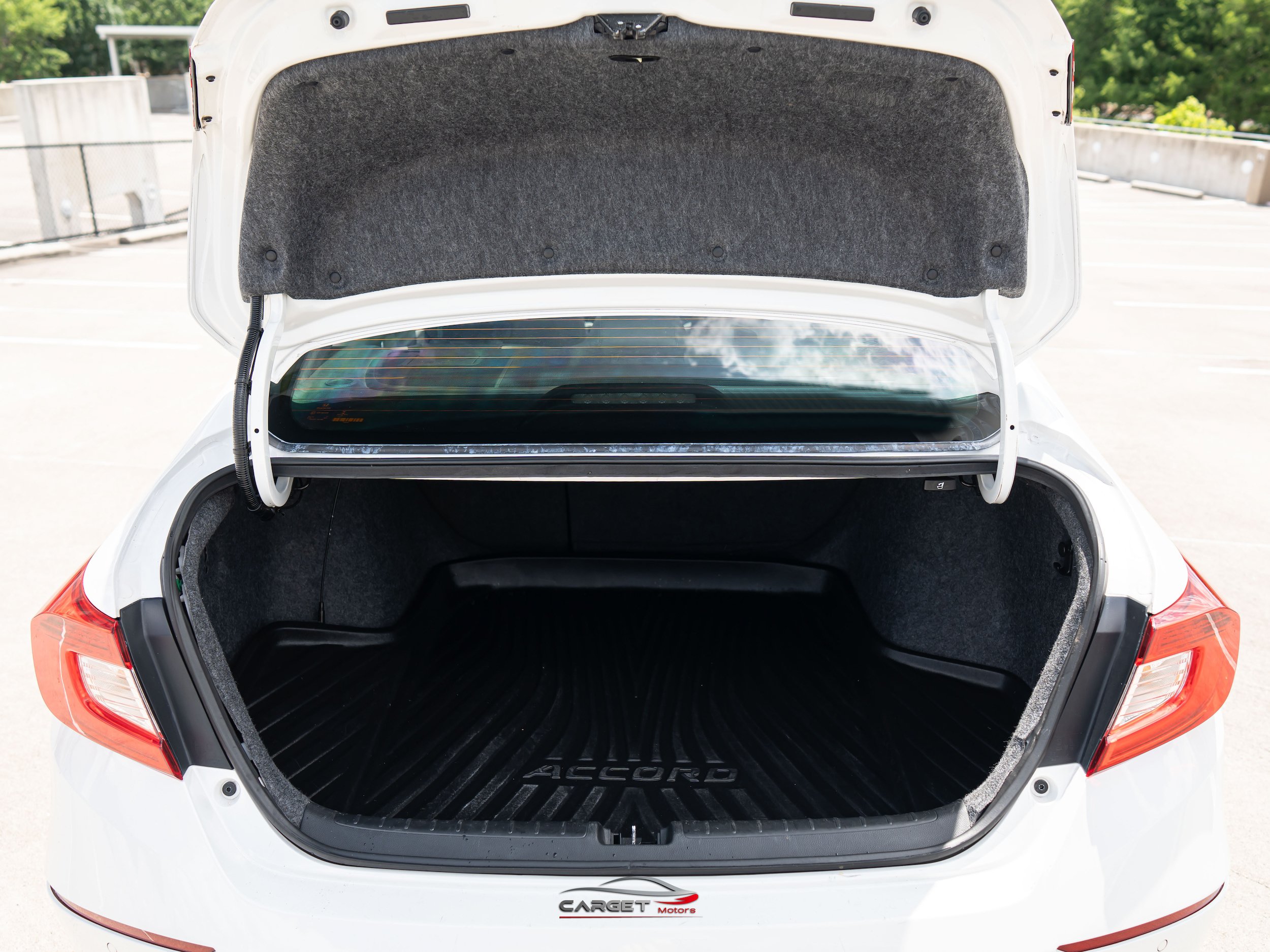 Used 2019 Honda Accord Touring image 45