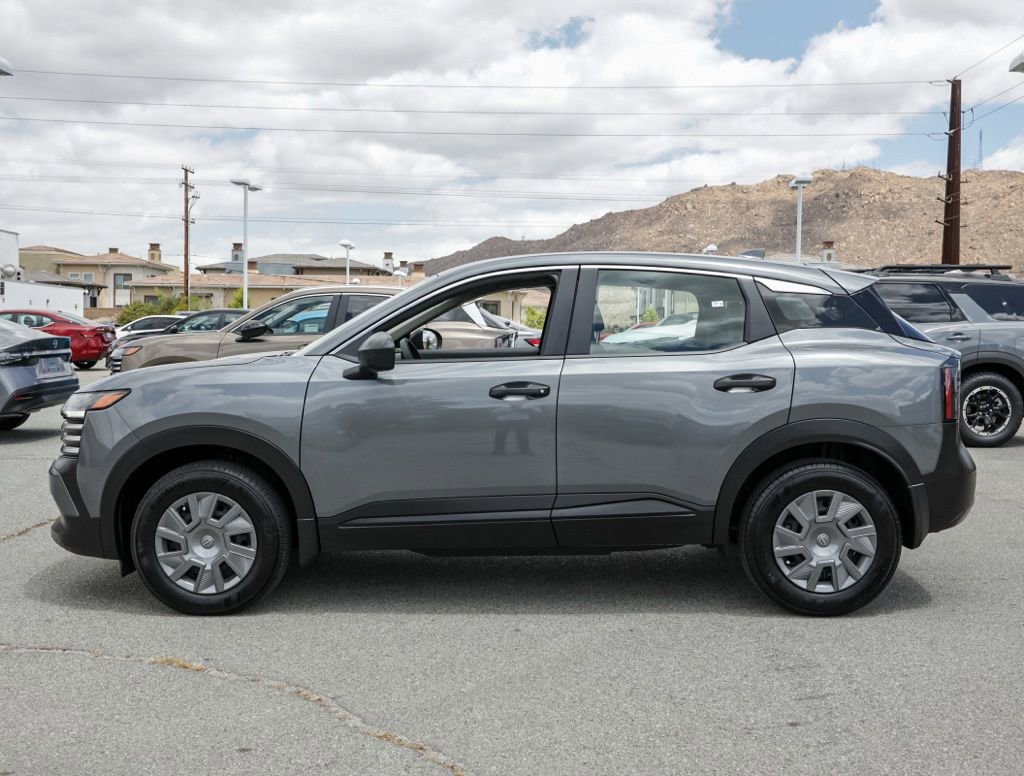 Used 2025 Nissan Kicks S AWD/4WD image 7
