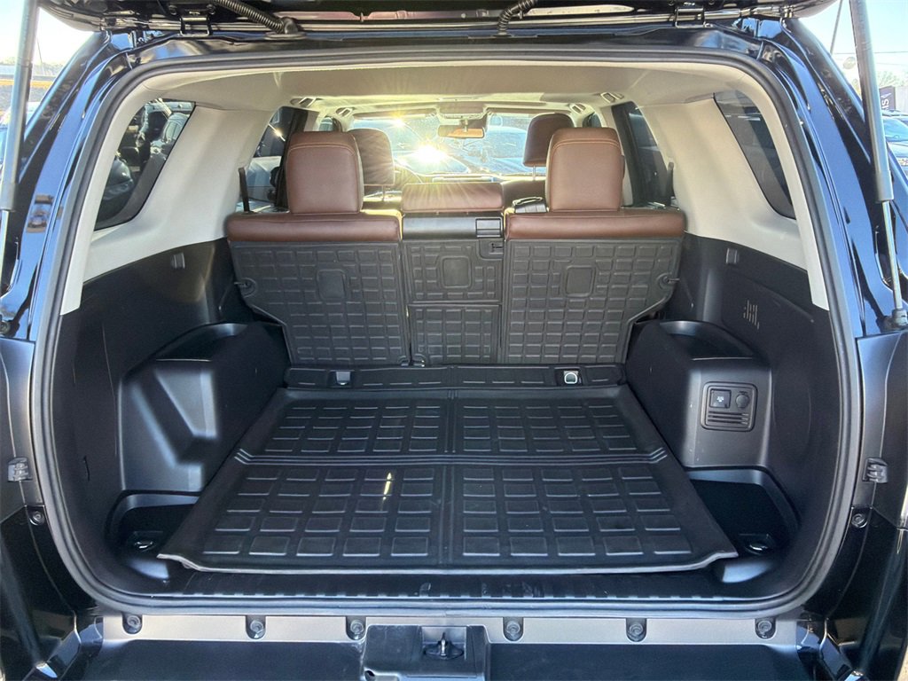 Used 2024 Toyota 4Runner Limited image 18