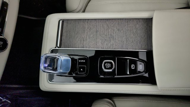 Used 2026 Volvo XC90 B6 Ultra AWD/4WD image 77