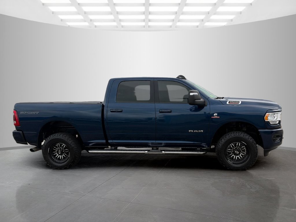 Used 2024 RAM 3500 Big Horn w/ Sport Appearance Package AWD/4WD image 2