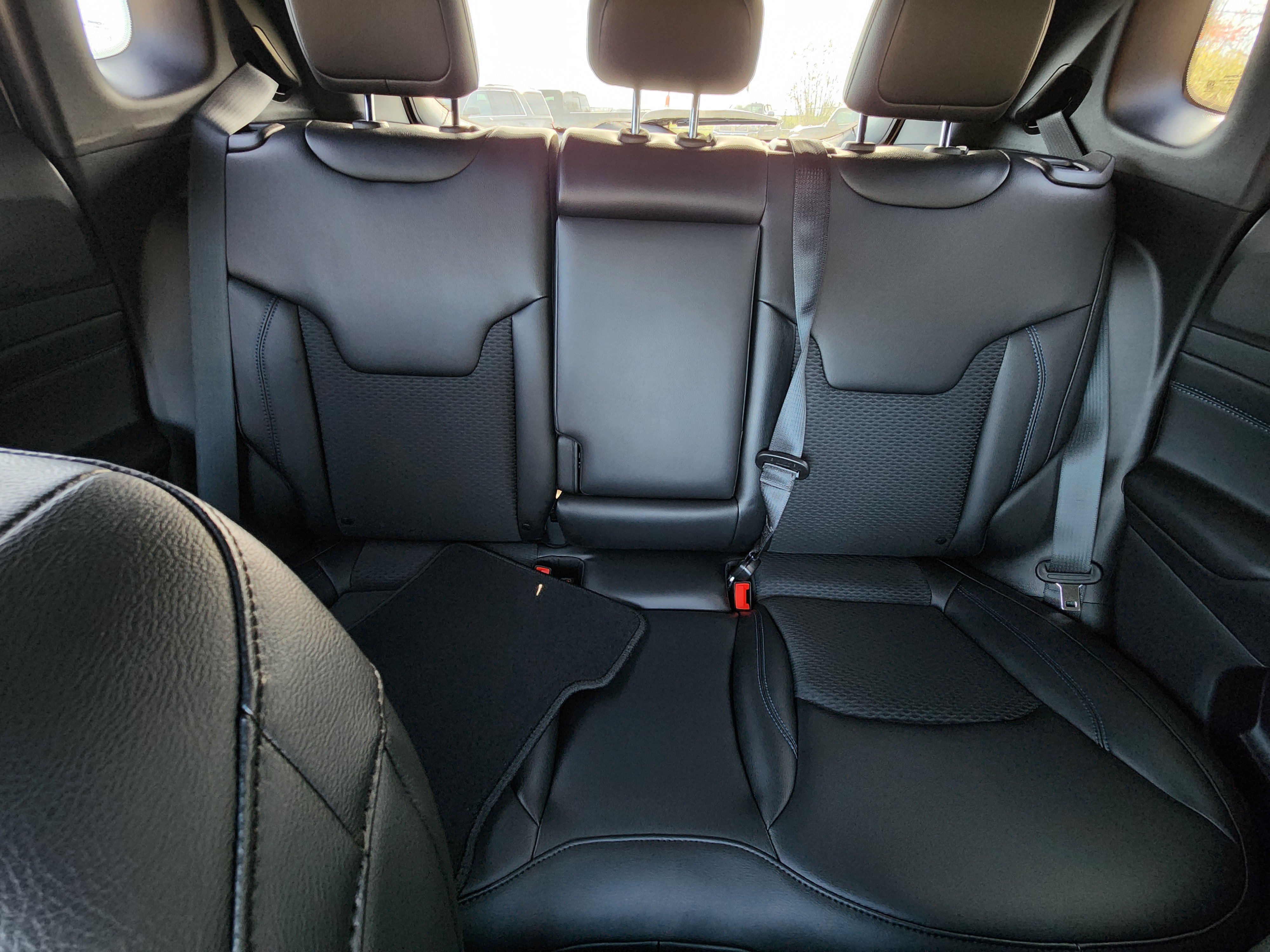 New 2026 Jeep Compass Latitude AWD/4WD image 31