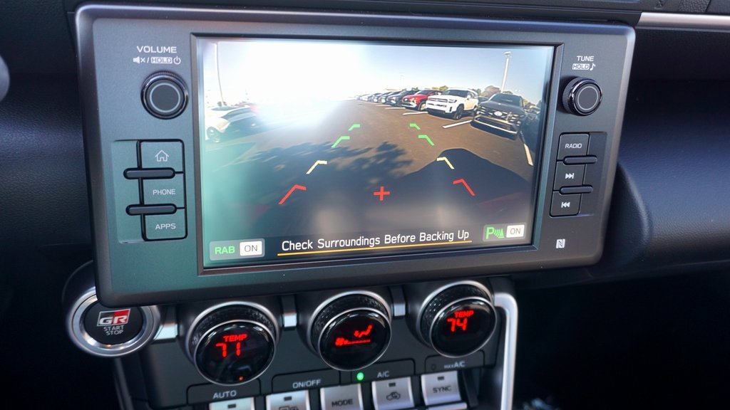 New 2025 Toyota GR86 Premium image 18