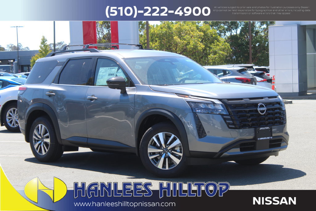 New 2026 Nissan Pathfinder SL FWD image 1