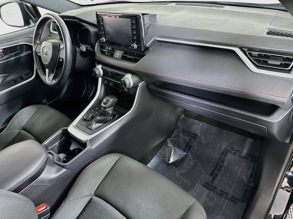 Certified 2021 Toyota RAV4 SE w/ Weather & Moonroof Package AWD/4WD image 32