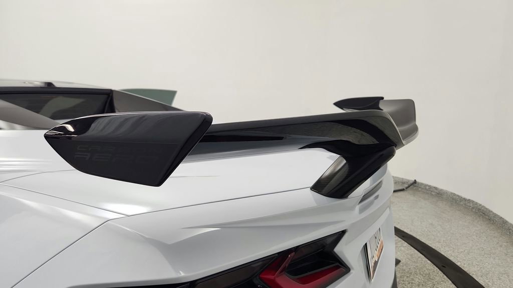 Used 2024 Chevrolet Corvette Z06 w/ Z07 Performance Package image 29