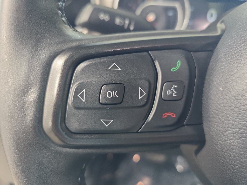 Used 2022 Jeep Wrangler Unlimited Sport AWD/4WD image 16