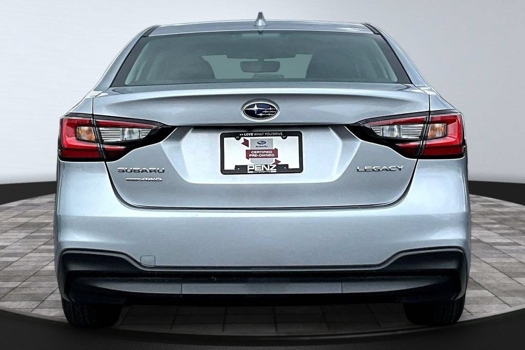Used 2025 Subaru Legacy Premium AWD/4WD image 5