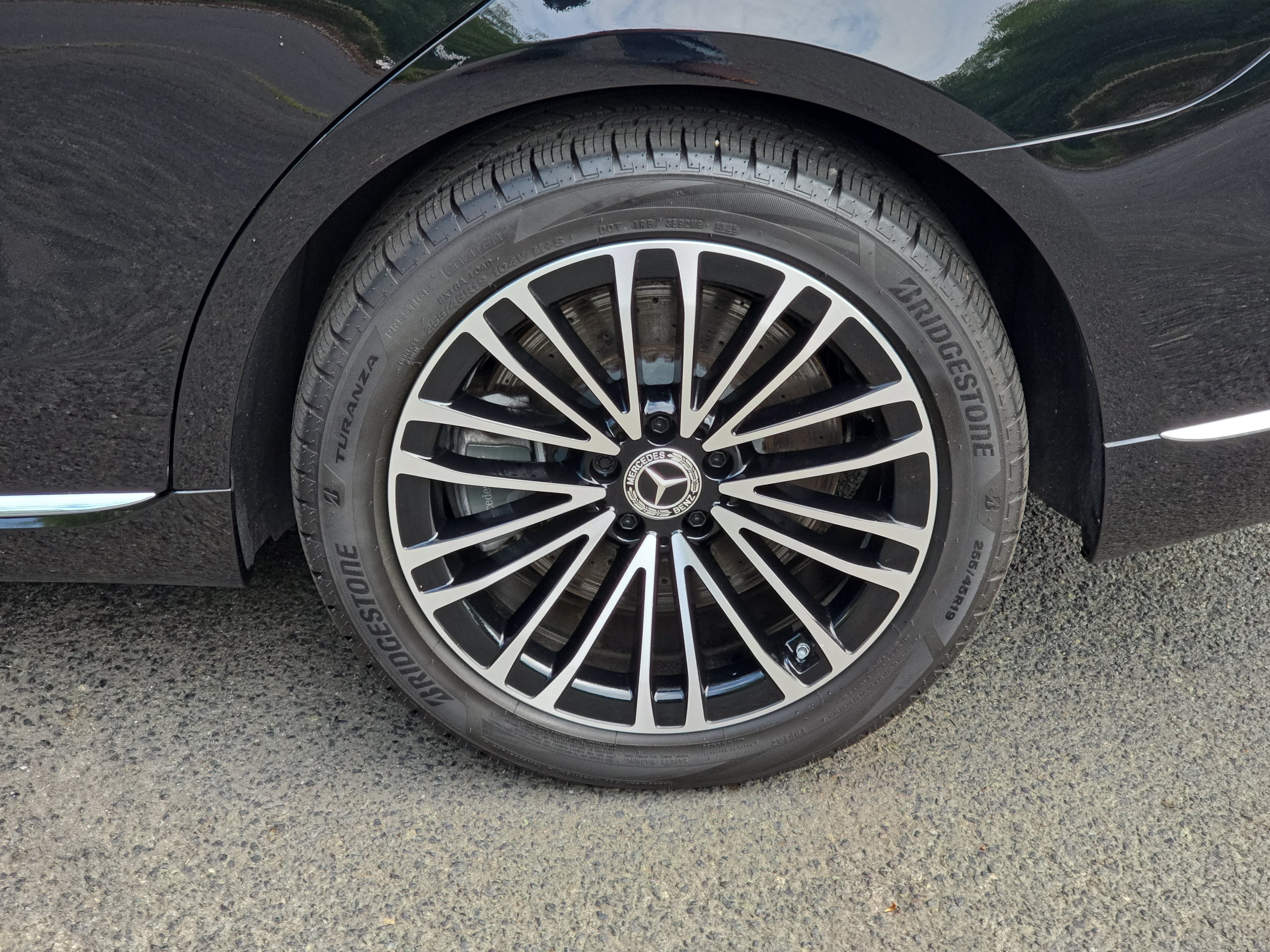 Used 2025 Mercedes-Benz S 580e 4MATIC Sedan image 33