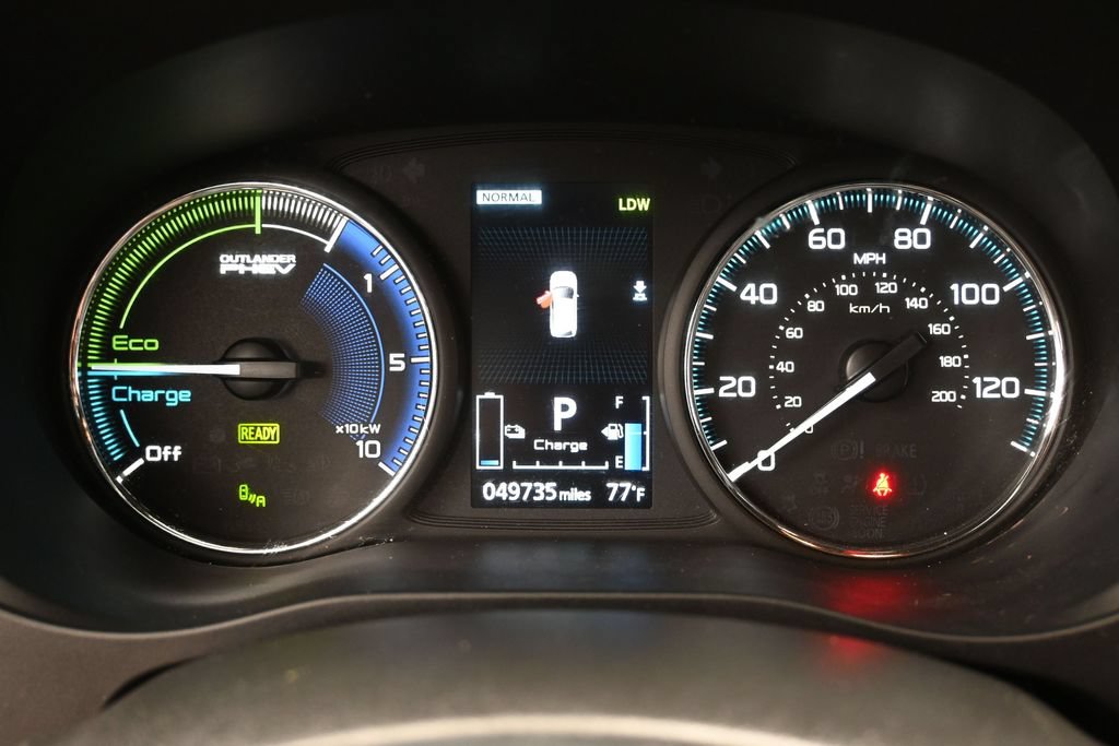 Used 2022 Mitsubishi Outlander SEL AWD/4WD image 18