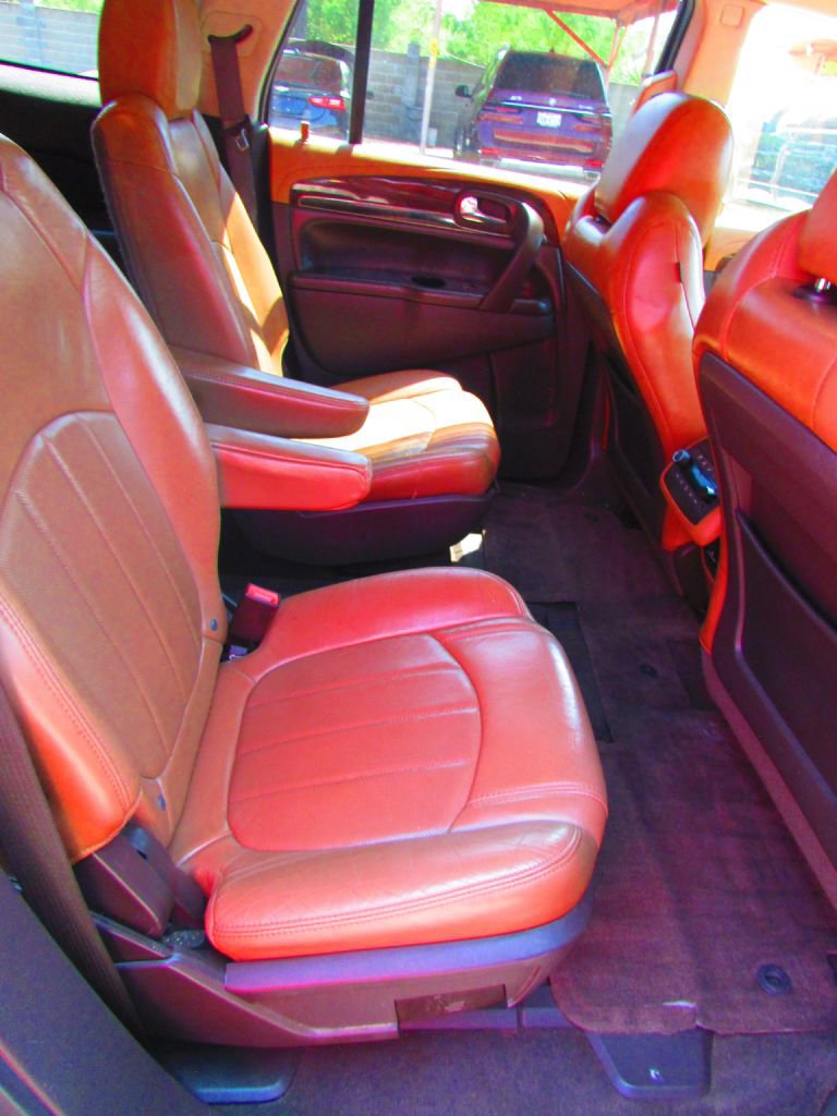 Used 2013 Buick Enclave Premium w/ Trailering Provision Package image 20