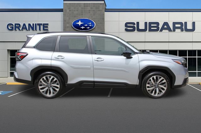 Certified 2025 Subaru Forester Touring AWD/4WD image 12