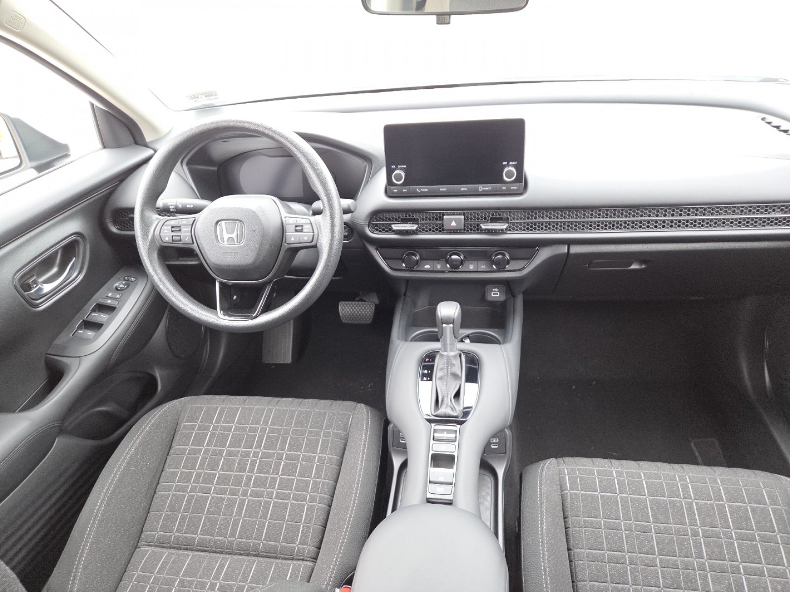 Used 2024 Honda HR-V LX image 22
