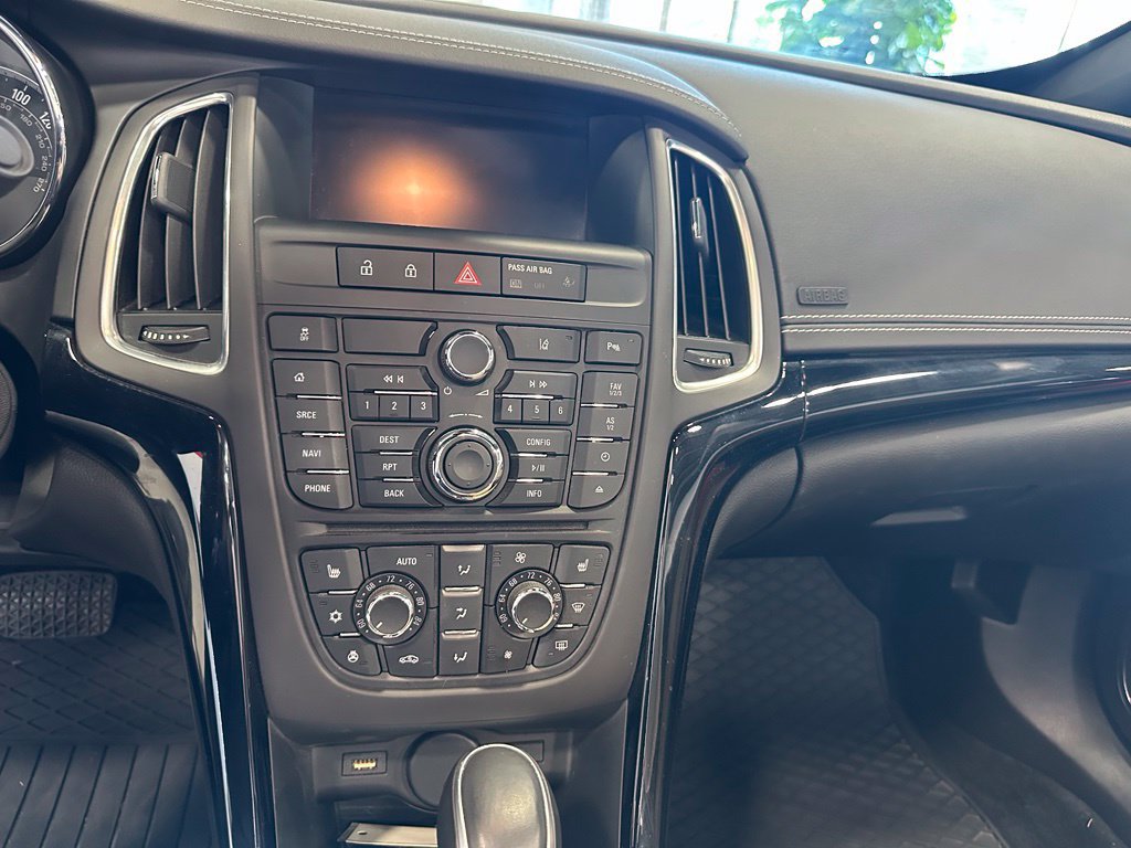 Used 2019 Buick Cascada Premium FWD image 16