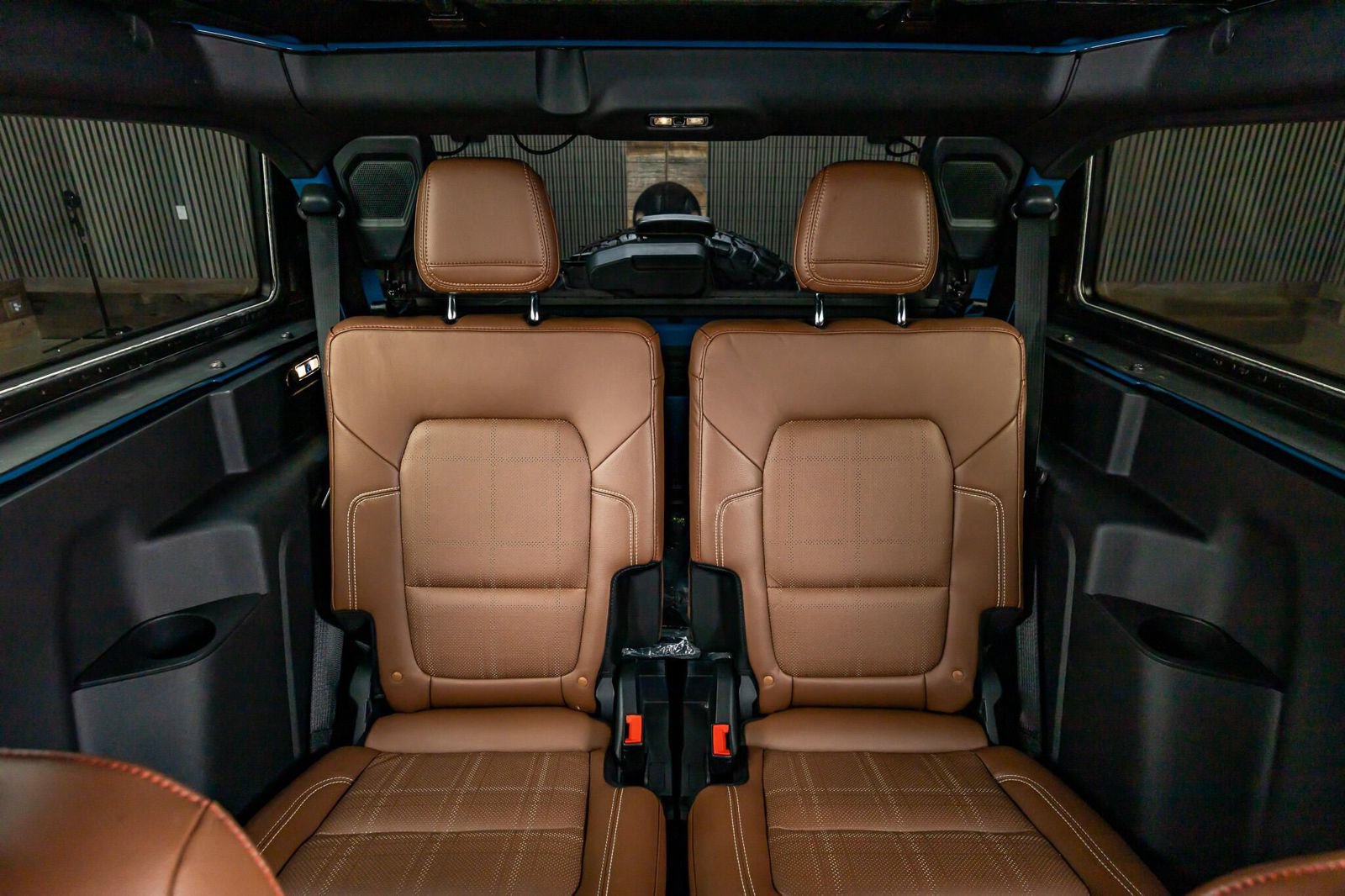 Used 2024 Ford Bronco Heritage Edition AWD/4WD image 32