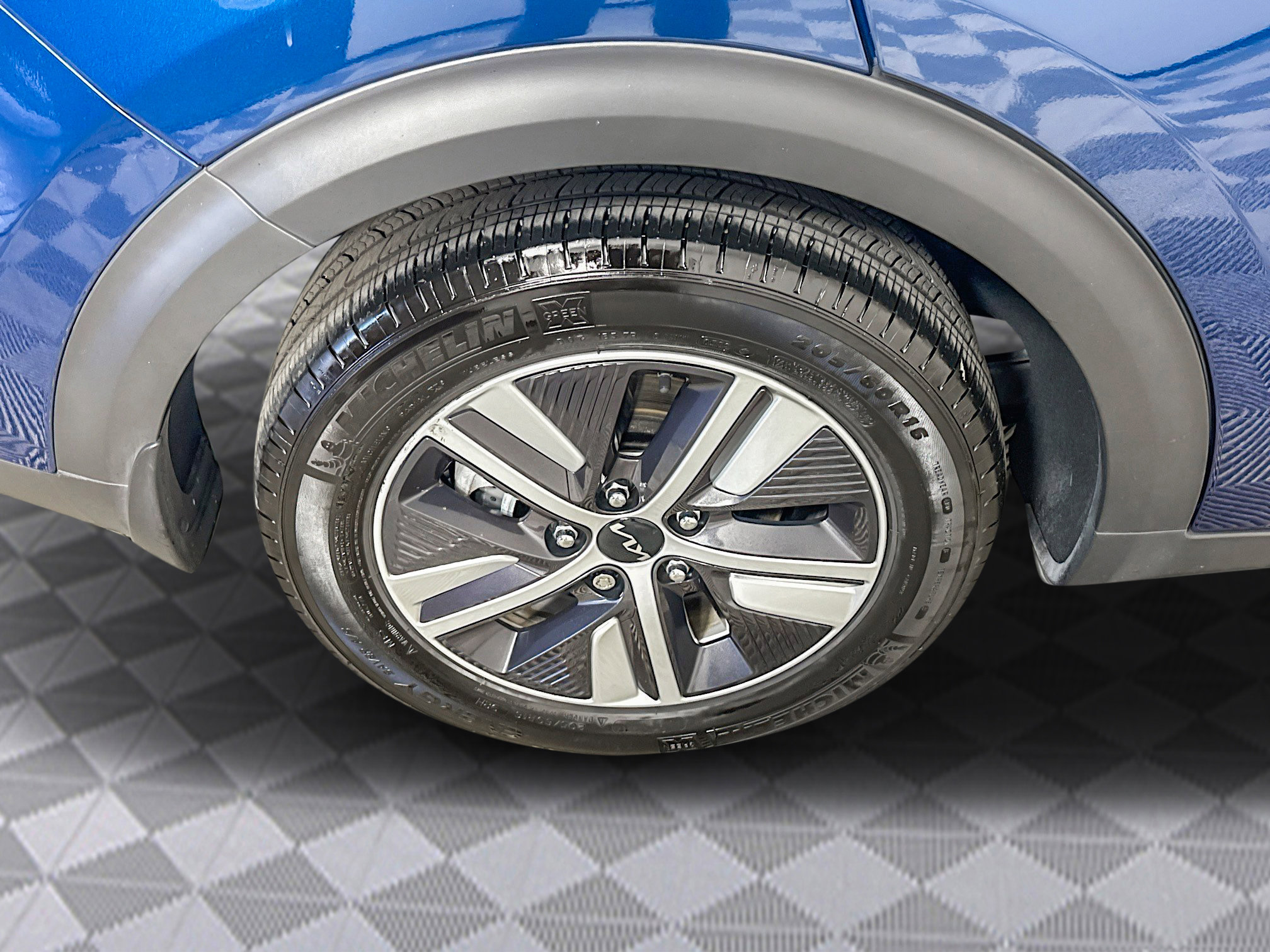 Used 2022 Kia Niro LXS image 33