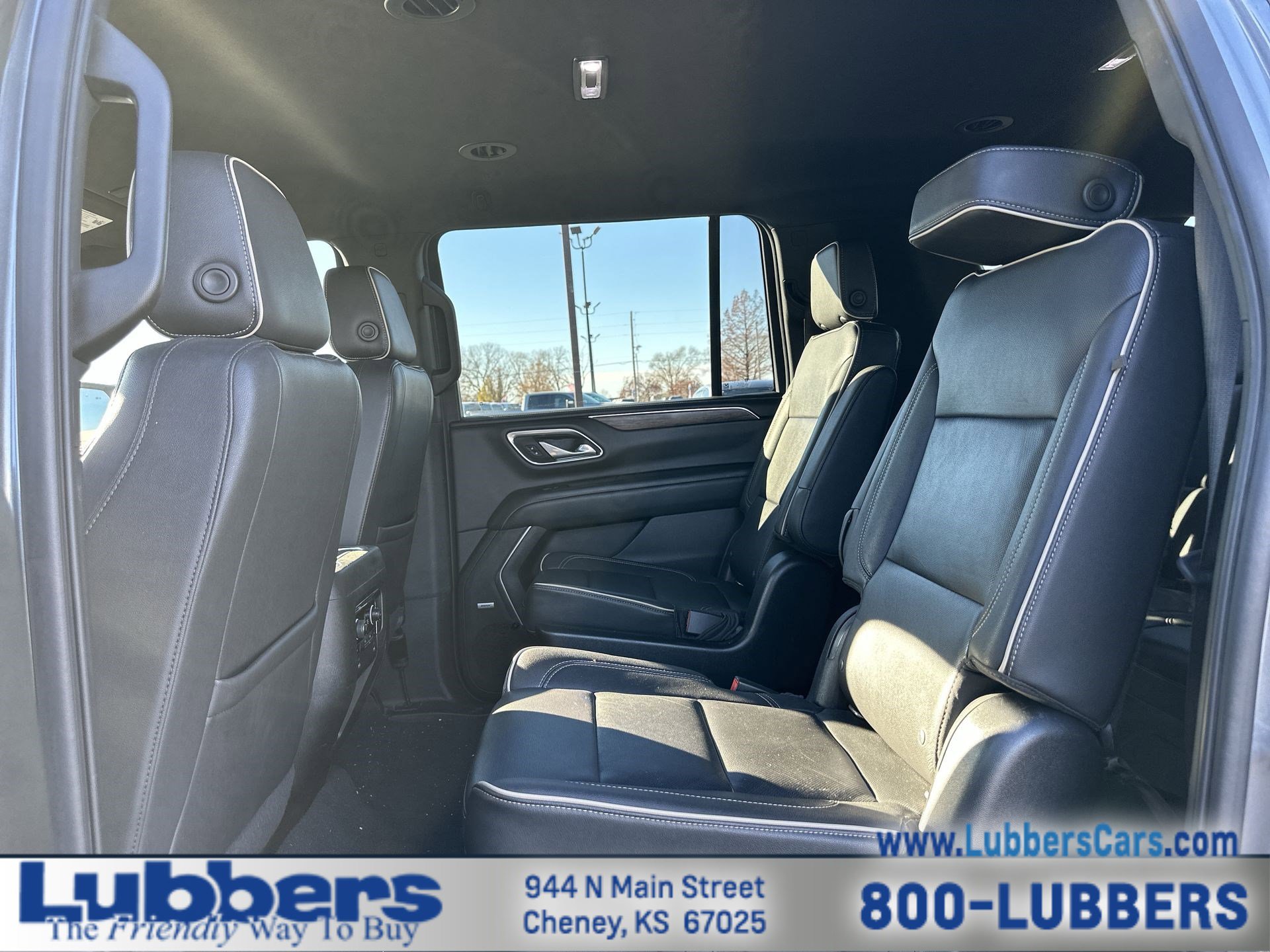 Used 2022 Chevrolet Suburban Premier image 20