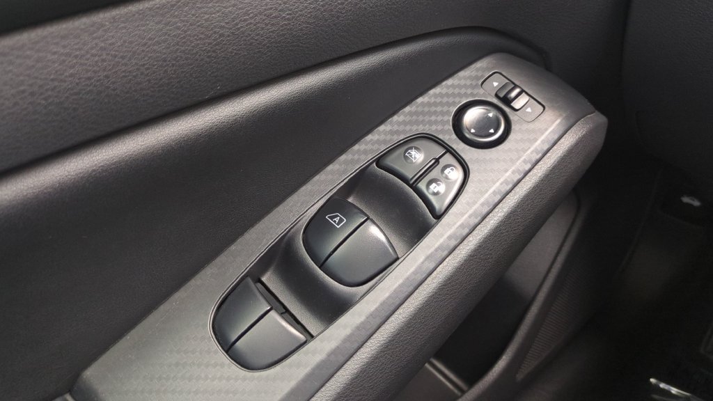 Certified 2025 Nissan Altima 2.5 SV FWD image 17