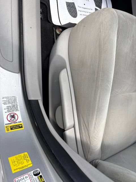 Used 2012 Toyota Corolla LE FWD image 15