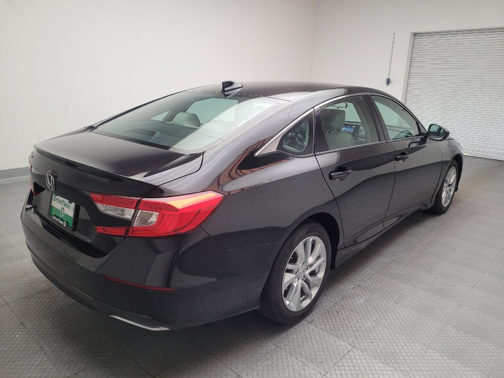 Used 2018 Honda Accord LX image 9