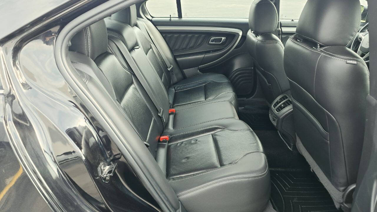 Used 2019 Ford Taurus SEL AWD/4WD image 13