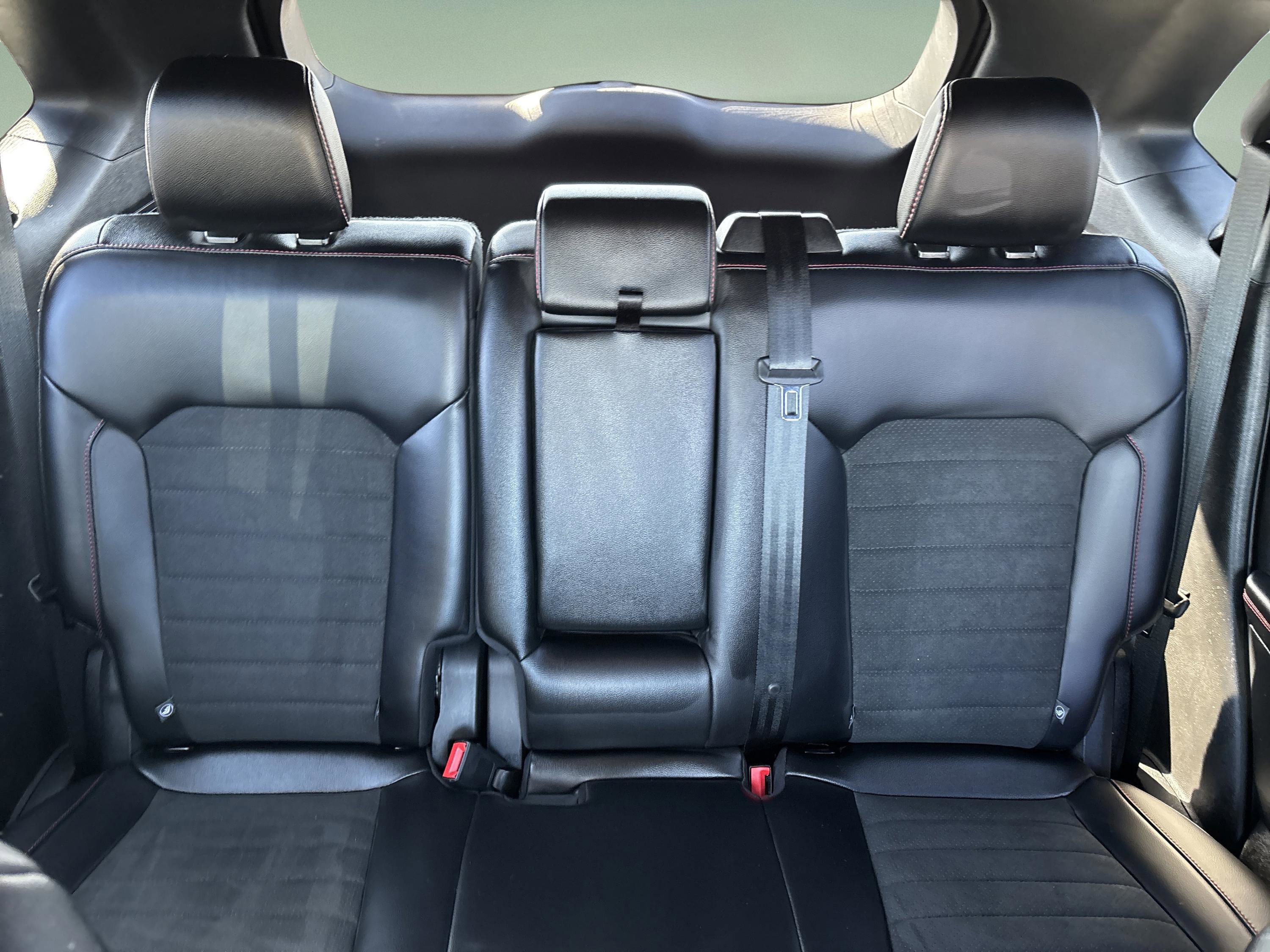 Used 2024 Ford Edge ST-Line image 15