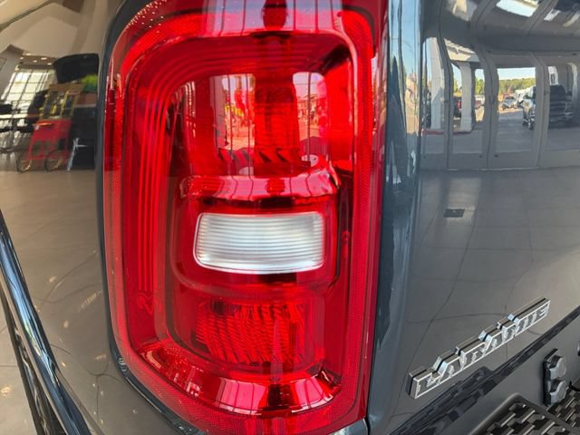 New 2027 RAM 1500 Laramie w/ Laramie Preferred Package AWD/4WD image 12