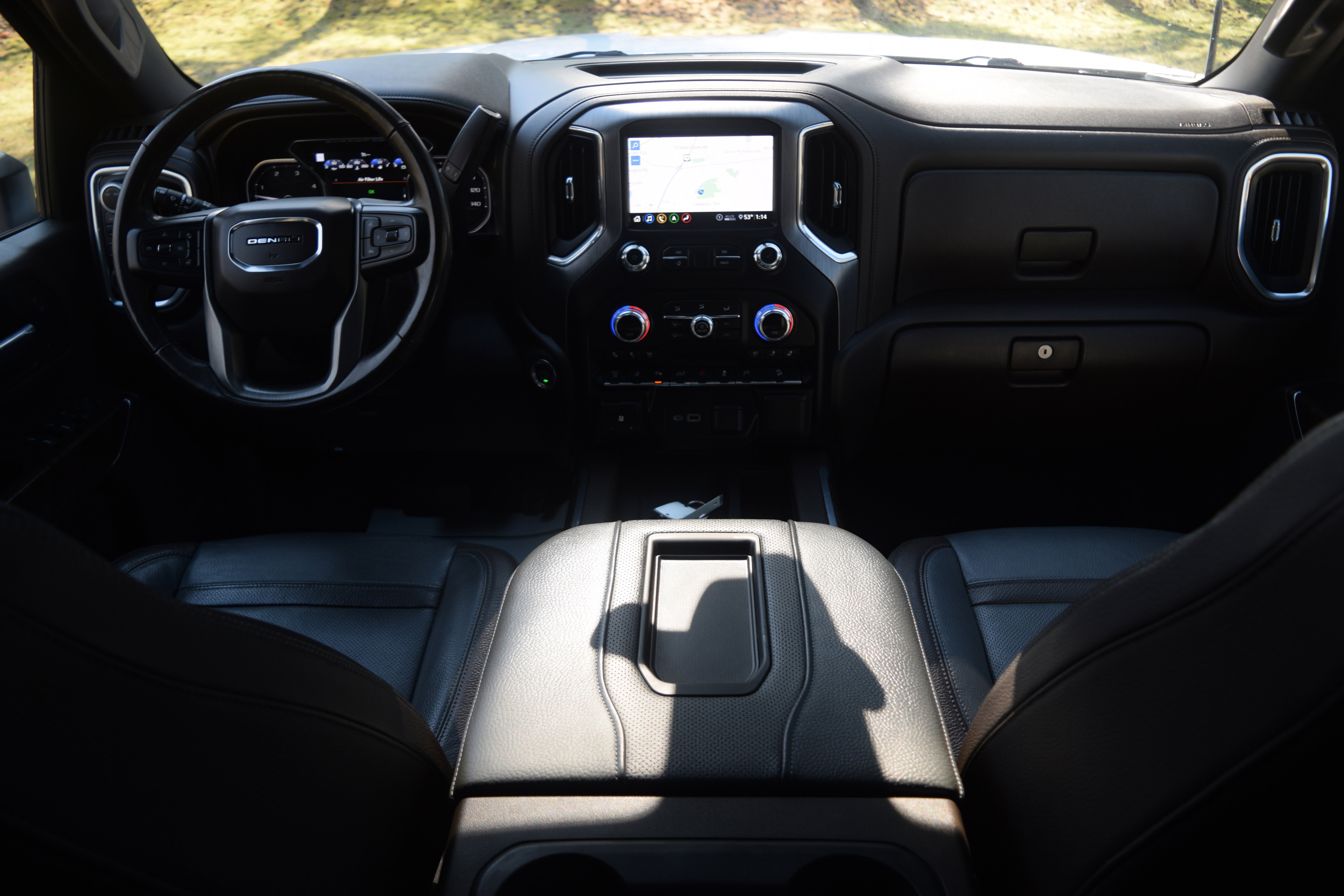 Used 2020 GMC Sierra 3500 Denali w/ Denali Ultimate Package image 8