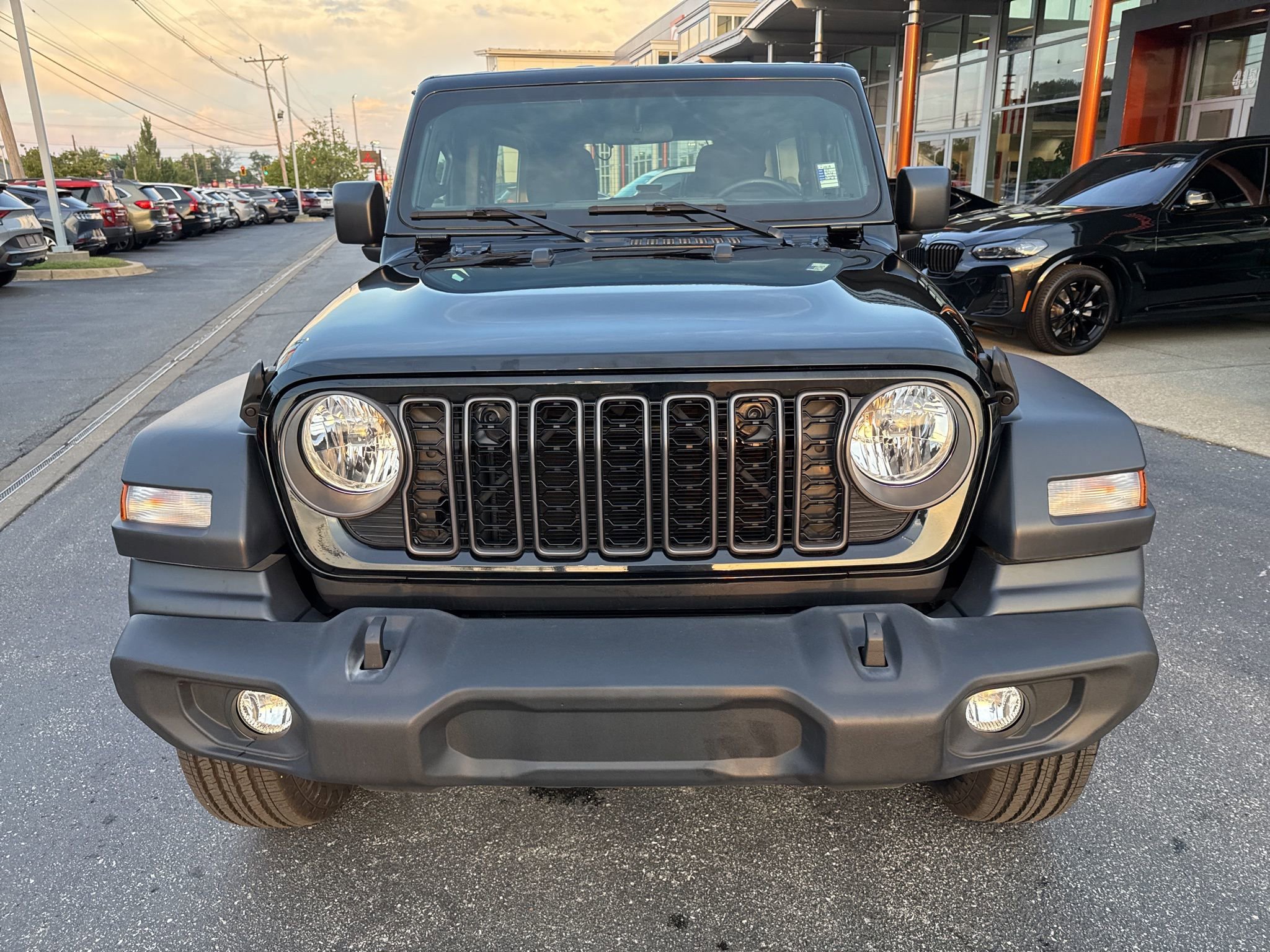 Used 2024 Jeep Wrangler Sport image 11