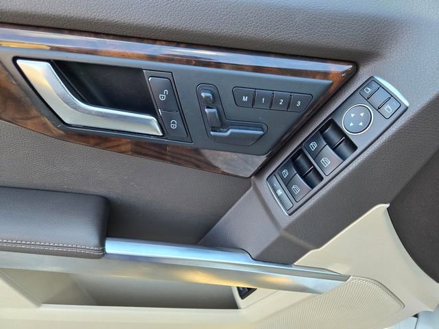 Used 2013 Mercedes-Benz GLK 350 2WD image 17