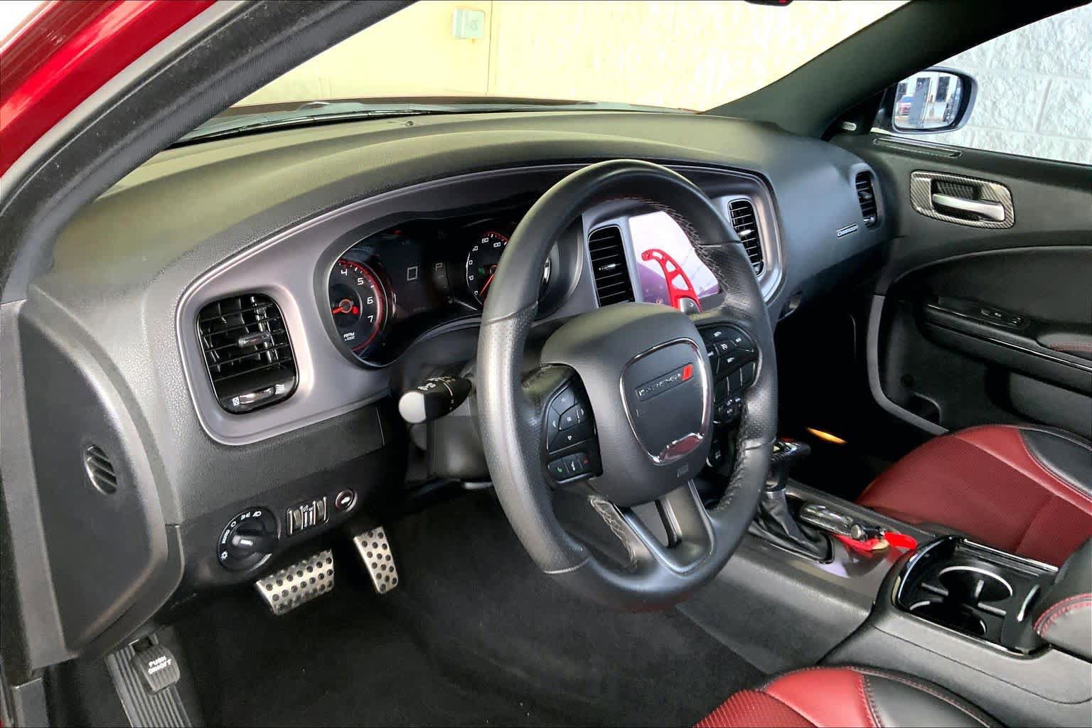 Used 2023 Dodge Charger R/T w/ Blacktop Package image 17