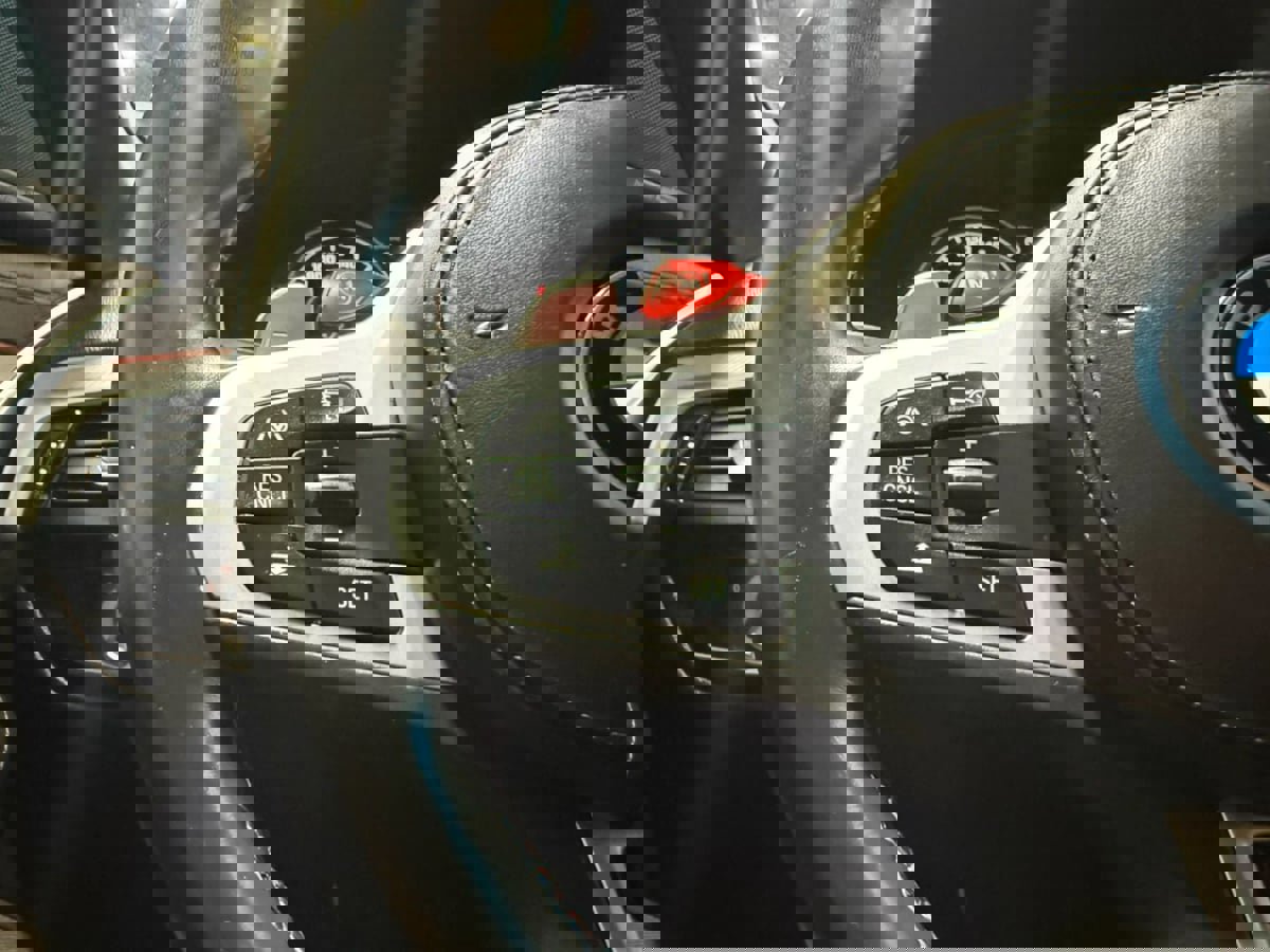 Used 2019 BMW M5 w/ Executive Package image 27