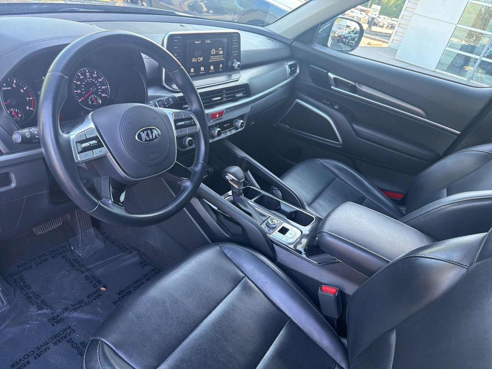 Used 2020 Kia Telluride LX AWD/4WD image 5