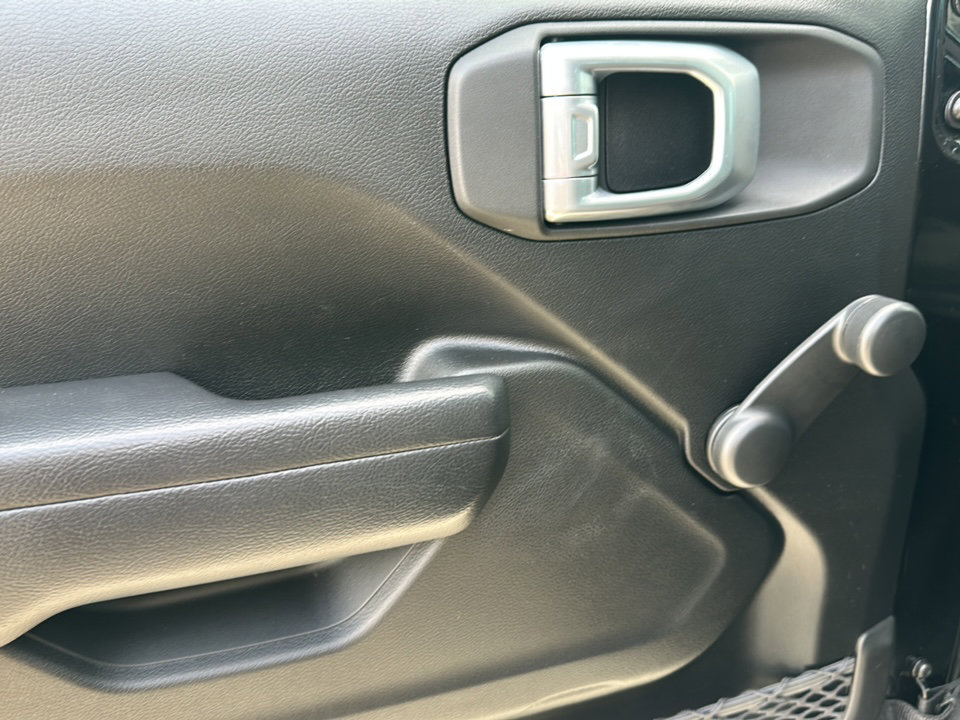 Used 2023 Jeep Gladiator Sport w/ Trailer Tow Package image 16