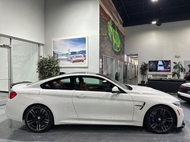 Used 2015 BMW M4 Coupe RWD image 26