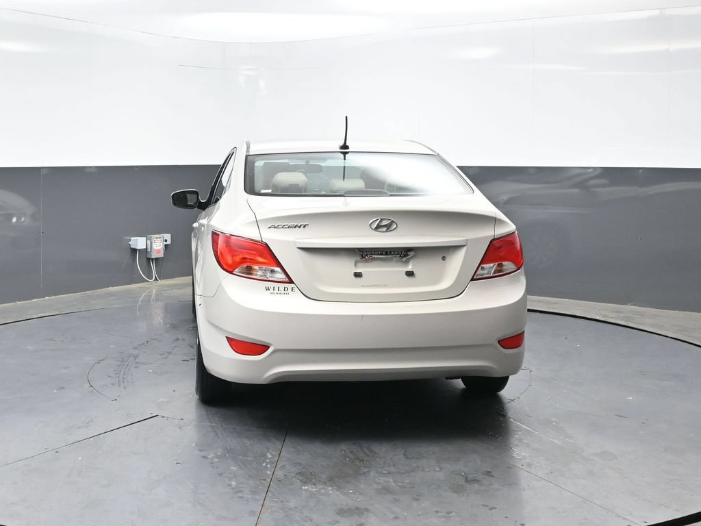 Used 2017 Hyundai Accent SE FWD image 10