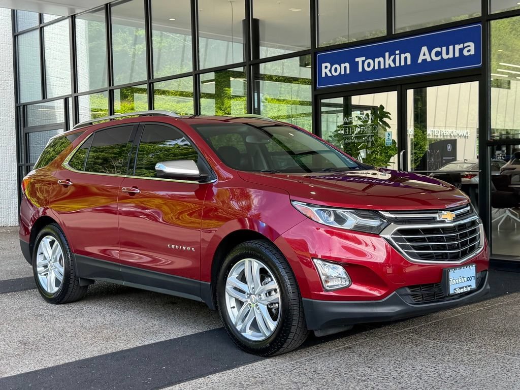 Used 2018 Chevrolet Equinox Premier AWD/4WD image 2