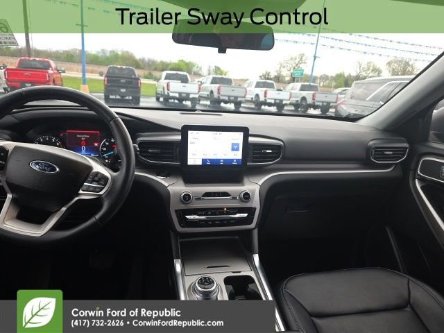 Used 2023 Ford Explorer XLT w/ Equipment Group 202A image 14