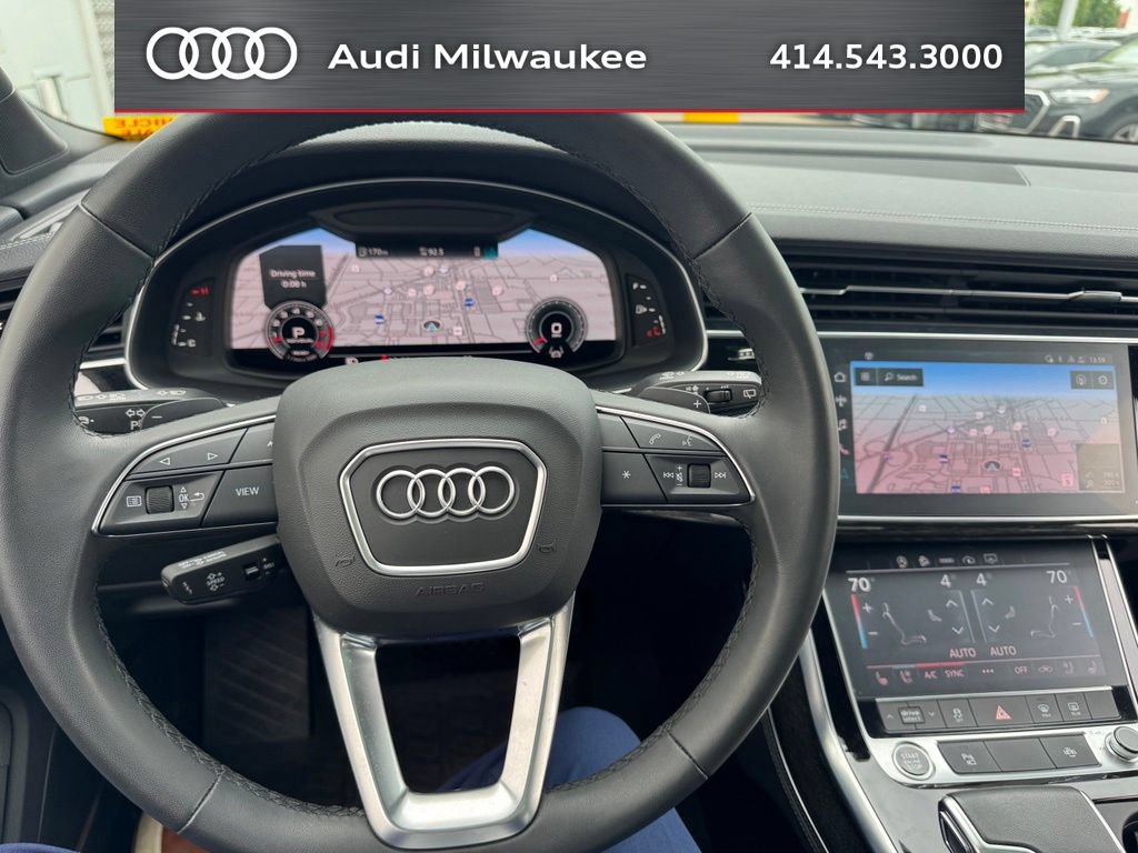 Used 2023 Audi Q7 3.0T Premium Plus w/ Premium Plus Package AWD/4WD image 15