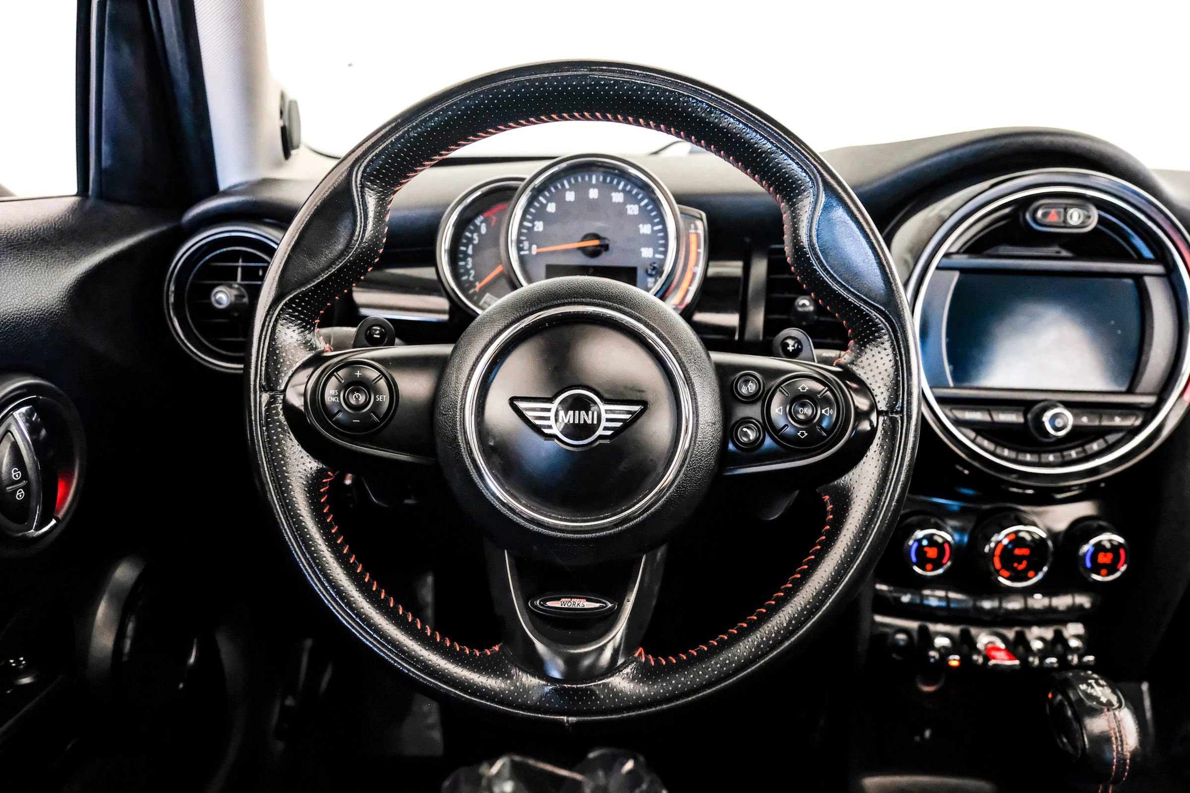 Used 2019 MINI Cooper S w/ Premium Package FWD image 14
