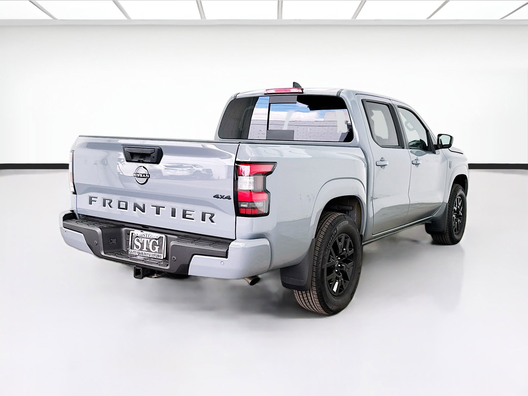 Used 2026 Nissan Frontier SV w/ SV Convenience Package AWD/4WD image 4