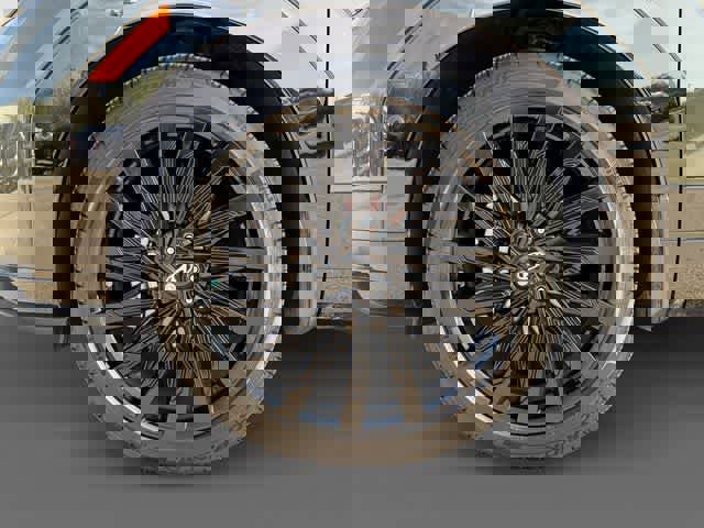 Certified 2025 Hyundai Santa Fe Calligraphy image 9