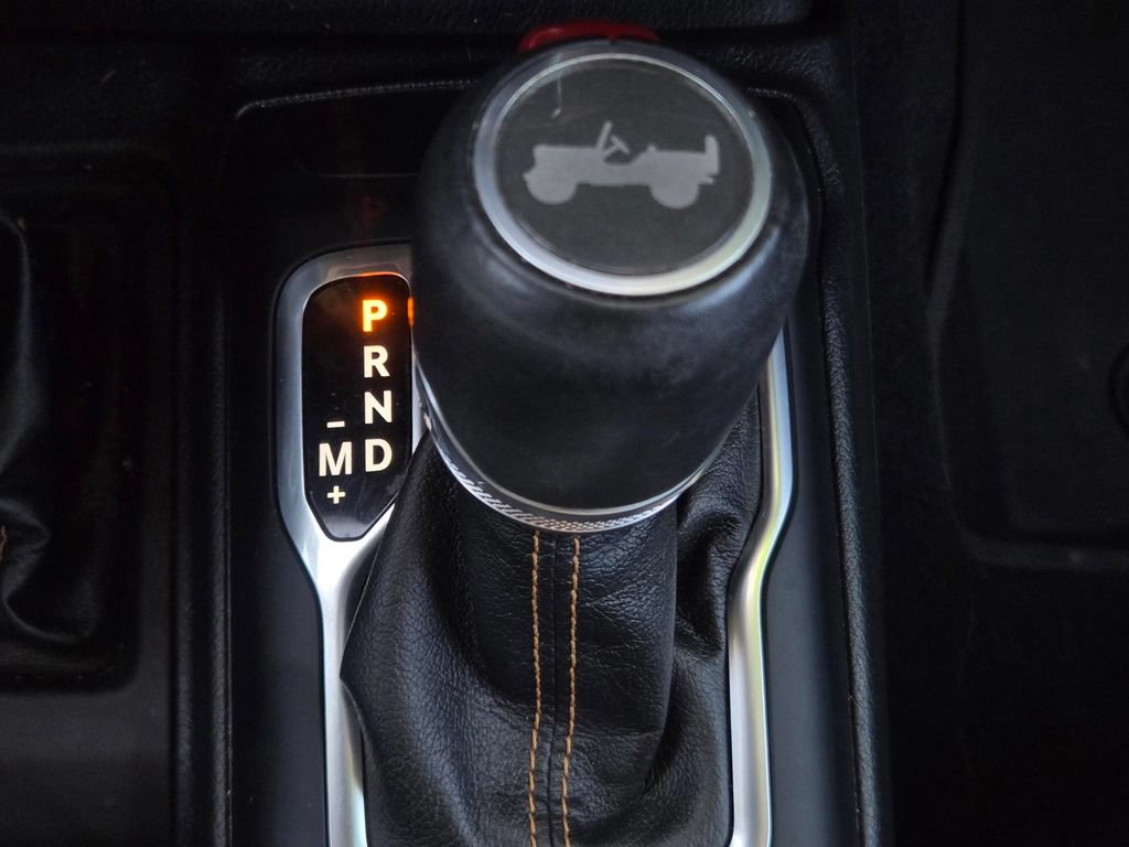 Used 2021 Jeep Wrangler Unlimited Sahara AWD/4WD image 26
