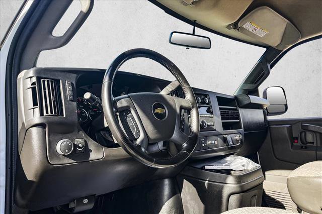 Used 2022 Chevrolet Express 2500 w/ Driver Convenience Package image 10